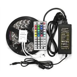 Pilnas 5m LED juostos RGB 5050 rinkinys